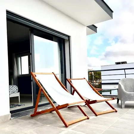 The Maverick Surfvillas