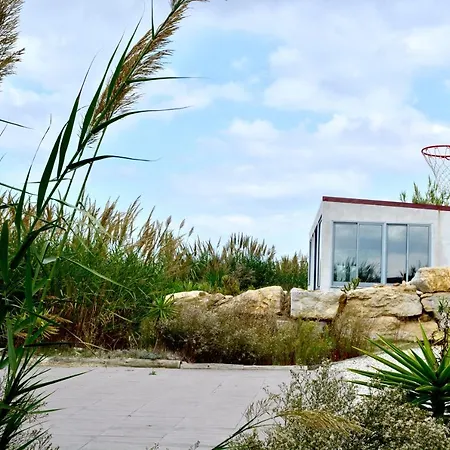 The Maverick Surfvillas *