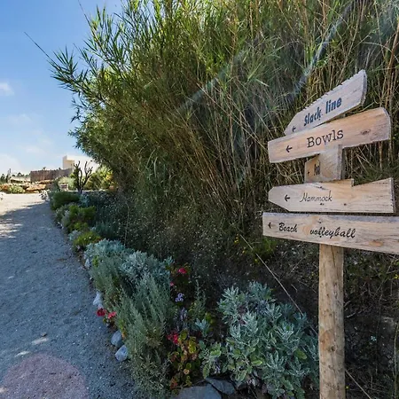 The Maverick Surfvillas Lourinhã