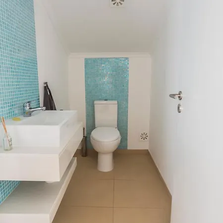 Hostel The Maverick Surfvillas