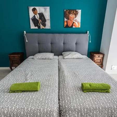 The Maverick Surfvillas Lourinhã