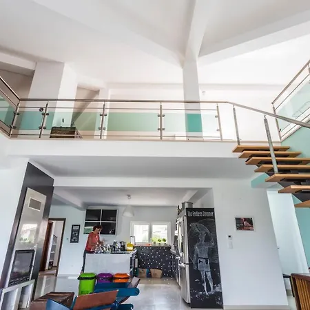 The Maverick Surfvillas * Lourinhã