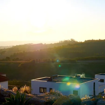 The Maverick Surfvillas * Lourinhã