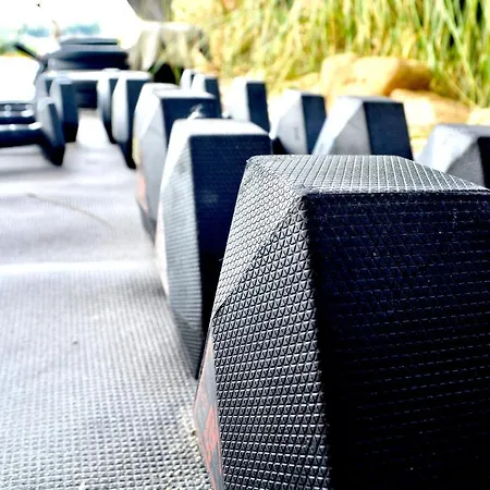 The Maverick Surfvillas Hostel