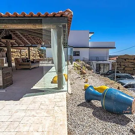 Hostel The Maverick Surfvillas