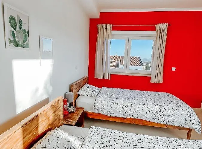 The Maverick Surfvillas Hostel