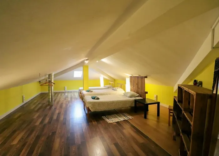 Hostel The Maverick Surfvillas *